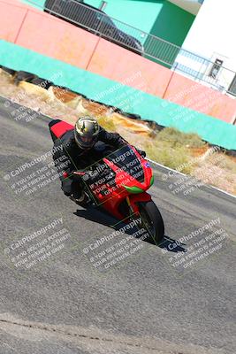 media/Oct-15-2022-TrackXperience (Sat) [[8f70b8b0be]]/Group 2/session 2 turn 3 and 4/